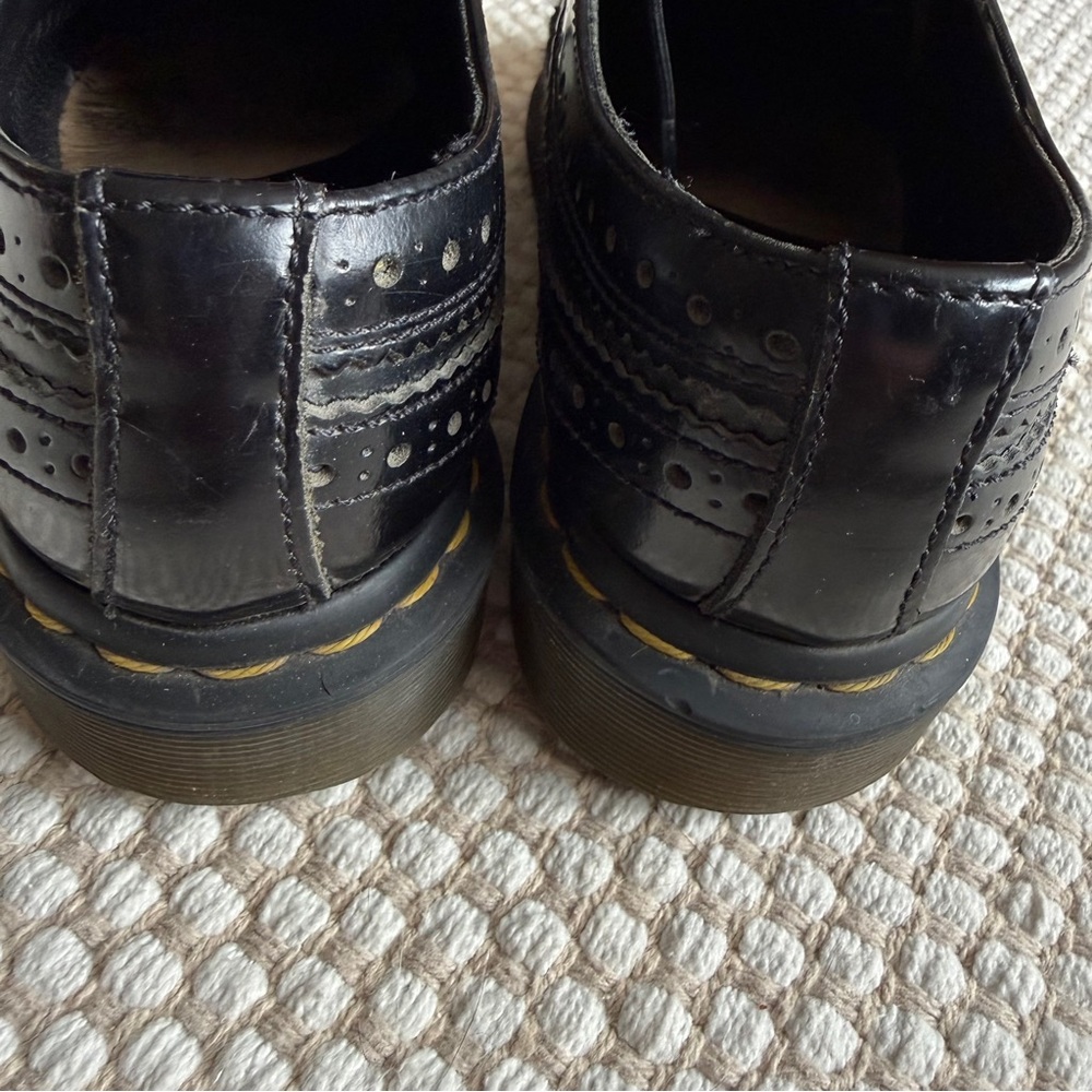 Dr. Martens | 3989 Patent Brogue Shoes Black Oxford Preppy Punk Classic | Size 6 - Picture 10 of 13